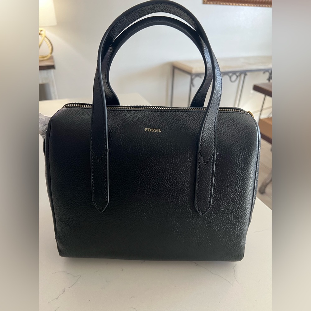!!Fossil Black Leather Satchel